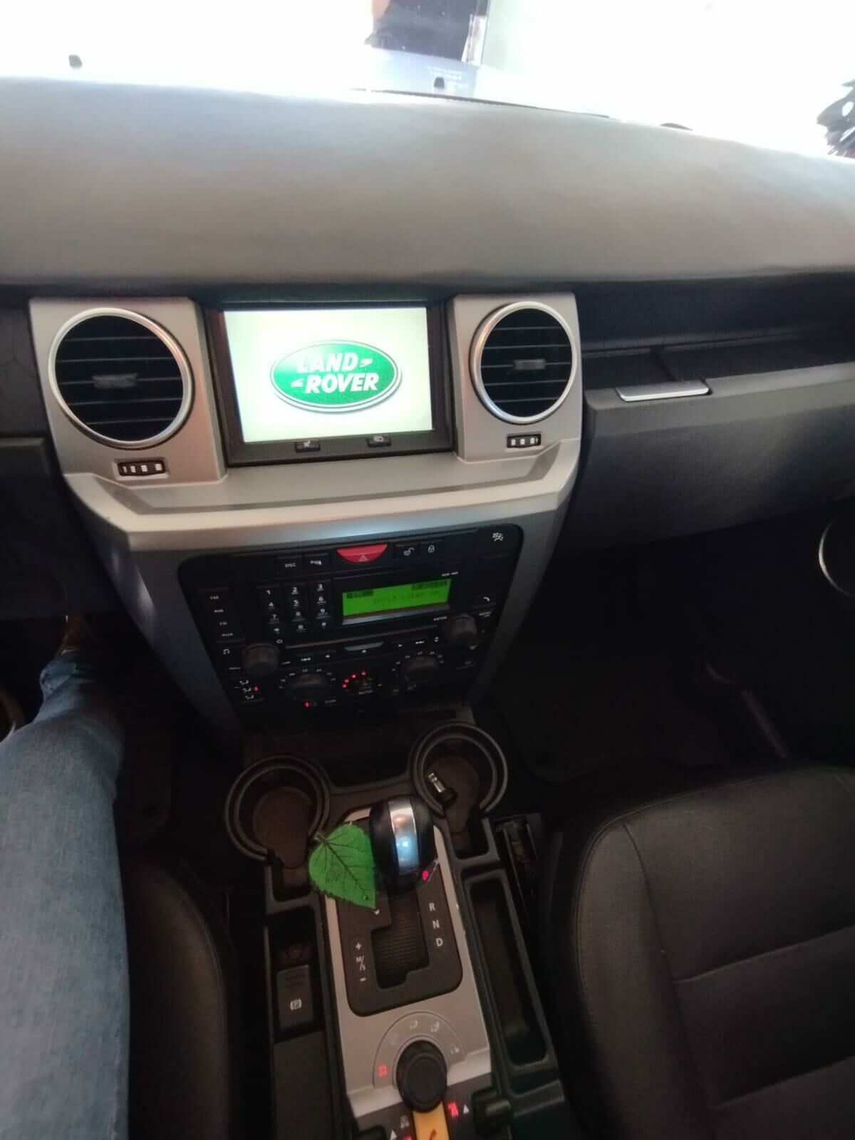 Imagem do veículo  LAND ROVER DISCOVERY 3 HSE